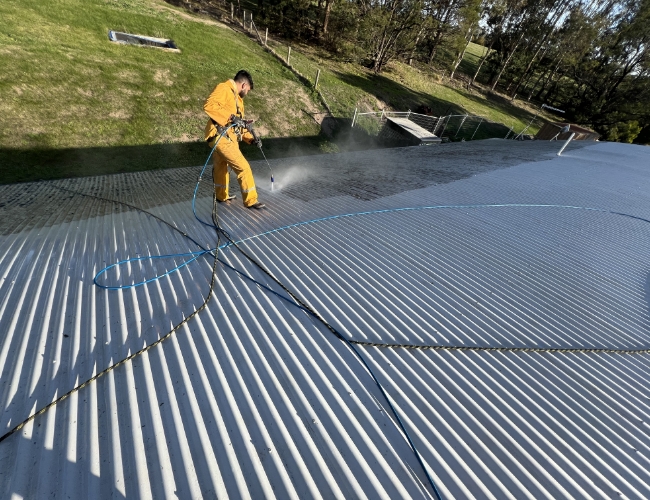 roof-cleaning-services-3